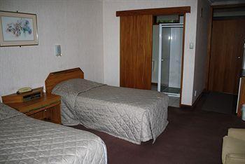 Fitzherbert Castle Motel 4*