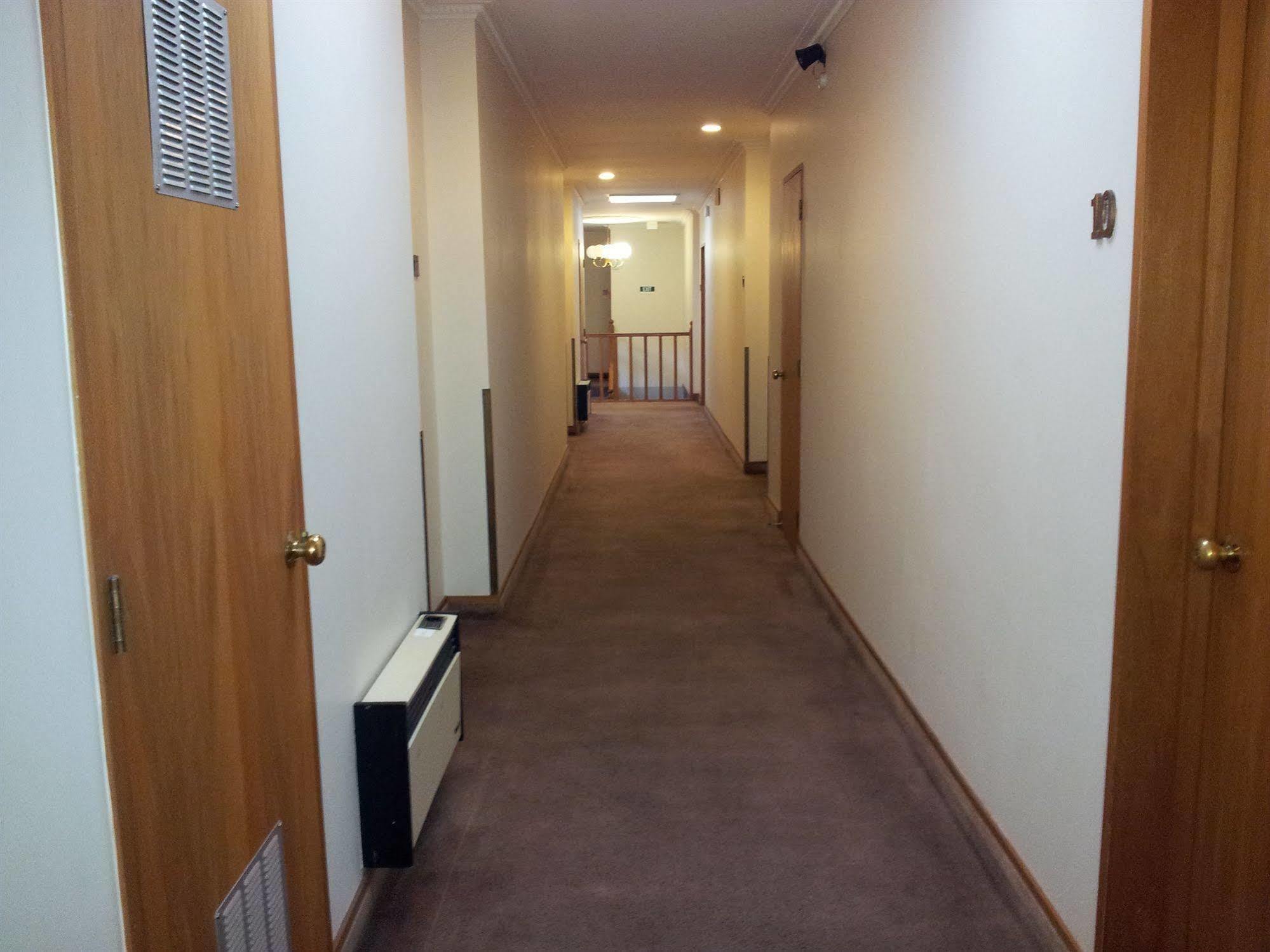 Fitzherbert Castle Motel 4*
